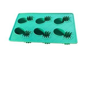 Pineapple Silicone Mold in Green
